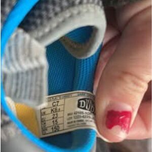 Blue and Gray Textured Sneakers for Everyday Comfort